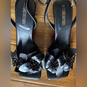 New with box Black Floral Women's Sandals by Dream Paris
